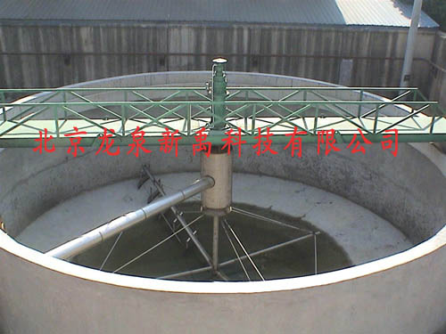 全橋式(半橋式)周邊傳動(dòng)刮泥機(jī)